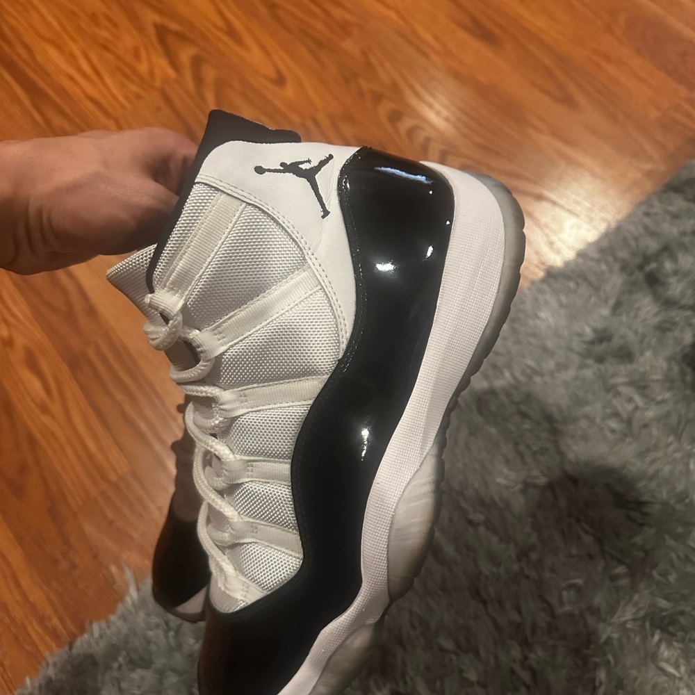 Jordan Retro 11 Concord Size 11